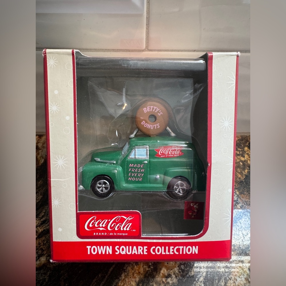 Coca Cola Town Square Collection Green Donut Delivery Toy Truck NIB